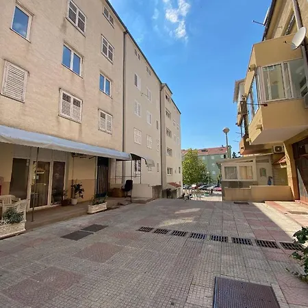Studio Apartman Apartment *